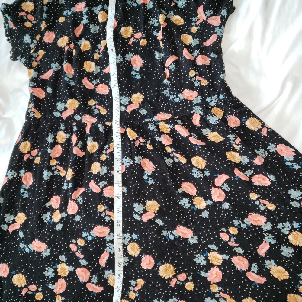 Xhilaration Girls XL Black Floral dress with beautiful back design - Picture 6 of 9